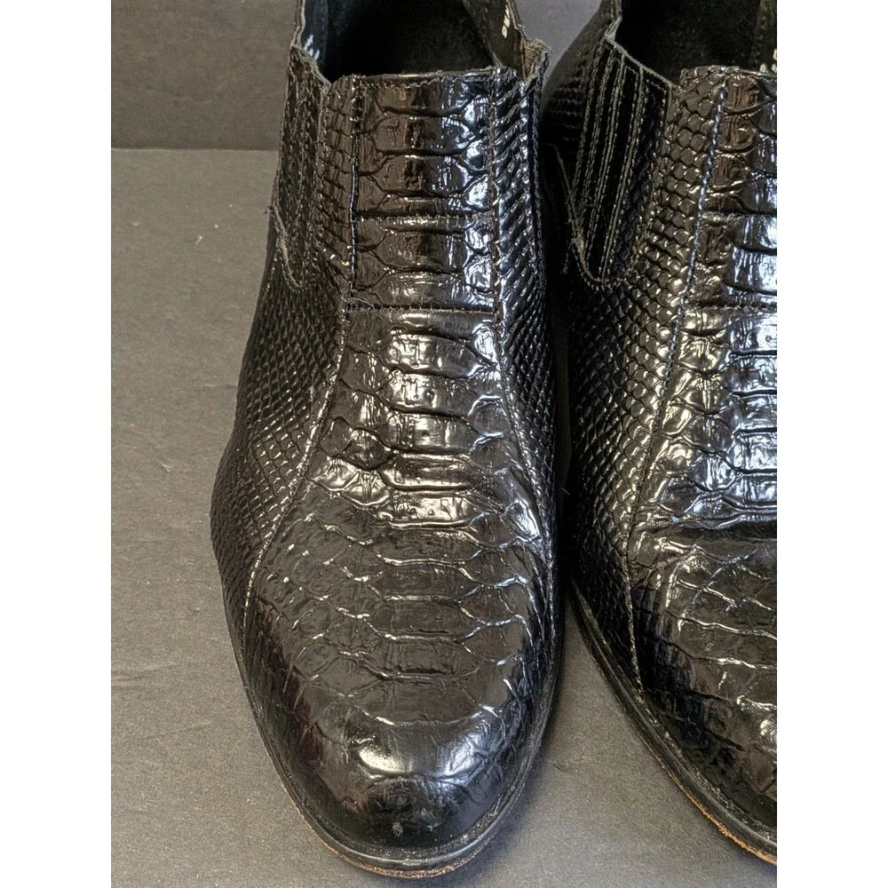 Stacy Adams- Leather Dress Ankle Boots Men Size 9.5 Black Alligator Print